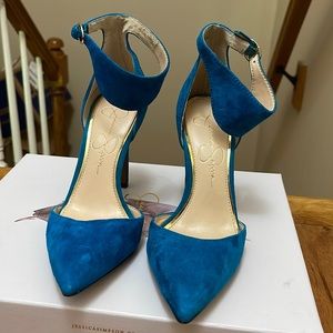 Jessica Simpson Womens “Cita” dress pump